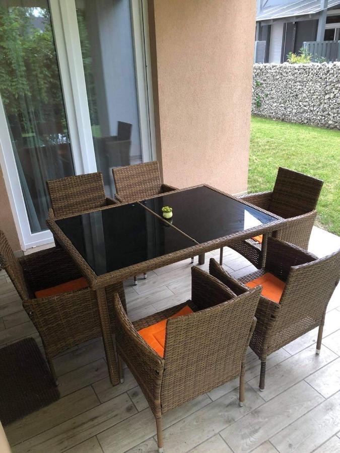 Lido Nappali + 3 Halo Apartman Balatonlelle Exterior photo